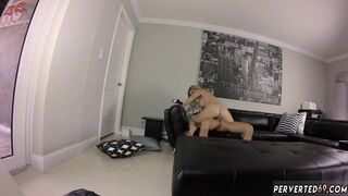 Virtual MILF HD and Mom