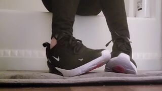 Nike 270 Shoe Play