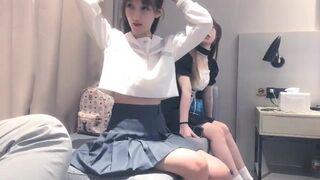探花双飞女仆装大学生轮换着操国产