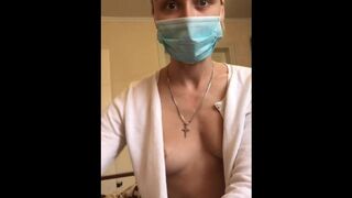 The Nurse Bj for COVID Pacient