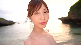 Rebd-711 Sumire Invited By The Sea Breeze... Sumire Was P8