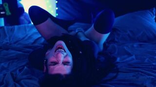 • Pillow & Dildow Time •