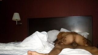 Luh Lotto Gotta Room Tho