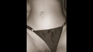 MI MEJOR AMIGA SE QUEDA a Y TERMINA MONTANDOME