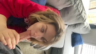 Busy Gf wants to Lick Wang