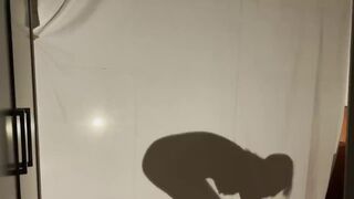 ノーブラで【〇ガ】チャレンジ.