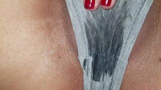 EXTREME CLOSE-UP OF CREAMY SNATCH IN PANTIES