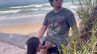 Gozou Dando Na Praia - Agatha Ferrari