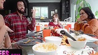 Kristi Curiali And Alex Kane In Attractive Teeny Blonde Invites Her Bf Over For Thanksgiving