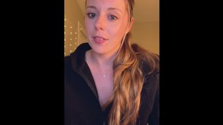 Sexy Camgirl Professionally Rates Your Schlong! SELF PERSPECTIVE