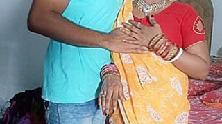 Li Ya - Bhabi Ko Chat Pe Kapde Uthane Ke Bahane Me Impress Karke Chod Indian Clear Hindi Voice Hd Vid