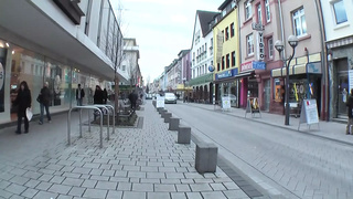 Pensioner Helmut rides only teenies