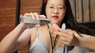 Horny oriental thai skank fingering
