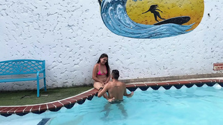THE NEIGHBOR LEAVES HER FIANCE AT HOME TO FUCK THE FIRST SEE IN THE POOL