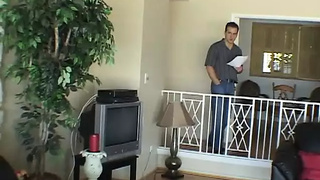 College Skank Opens Mouth And Legs Thick