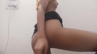 Indian school skank masturbate and having fun