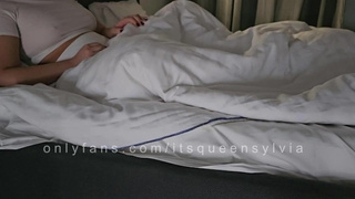 She Makes Her Bf Stay in Stinky Dutch Oven