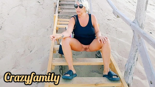 No panties on Street