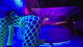 Visiting NY - Fucking That Small Nd Wet Vagina