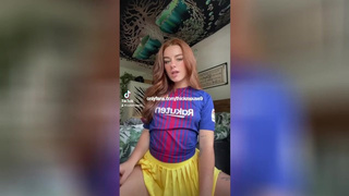 School Slut accidentally Leaks Virgin Twat on Tiktok