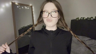 everyone is used to seeing me naked here. And I decided to show you myself at home)