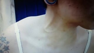 LJ Model LillithClarkson Showed her Veins to me