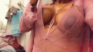 Sexy Ebony Strip Tease and Twerk