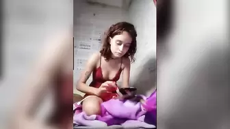 Periscope - Latina Show off all