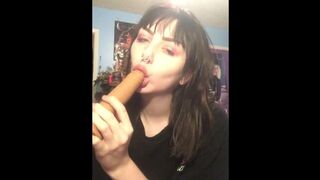 Dildo Deepthroating till i Cry